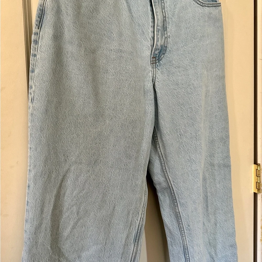 Abercrombie Light Blue Jeans - Picture 6 of 8